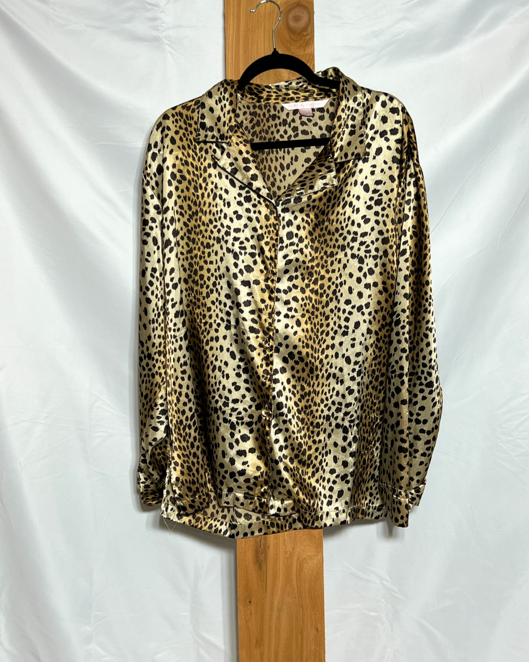 Satin Leopard Print Button-Up Blouse / Large