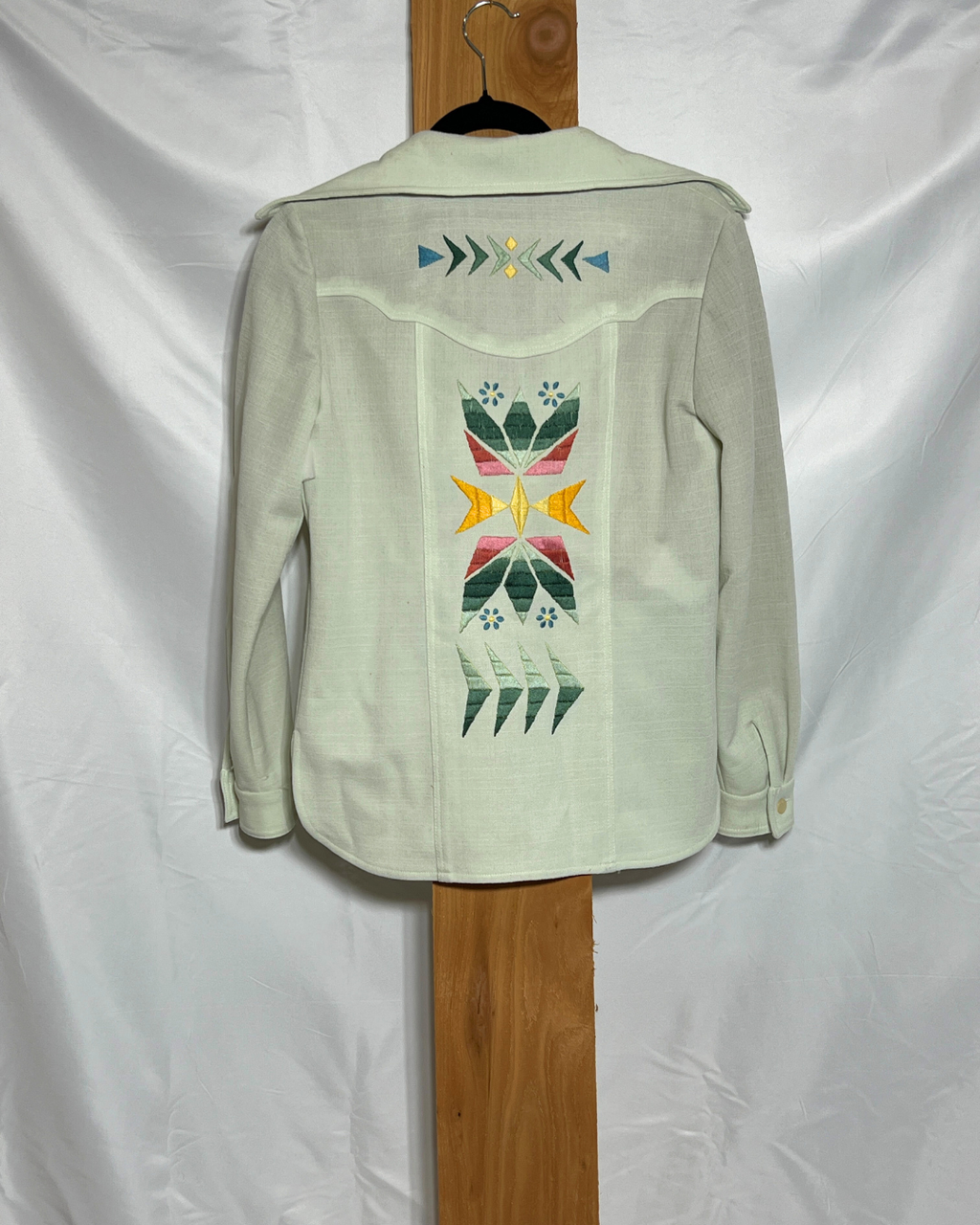 Vintage Western Embroidered Jacket / Medium