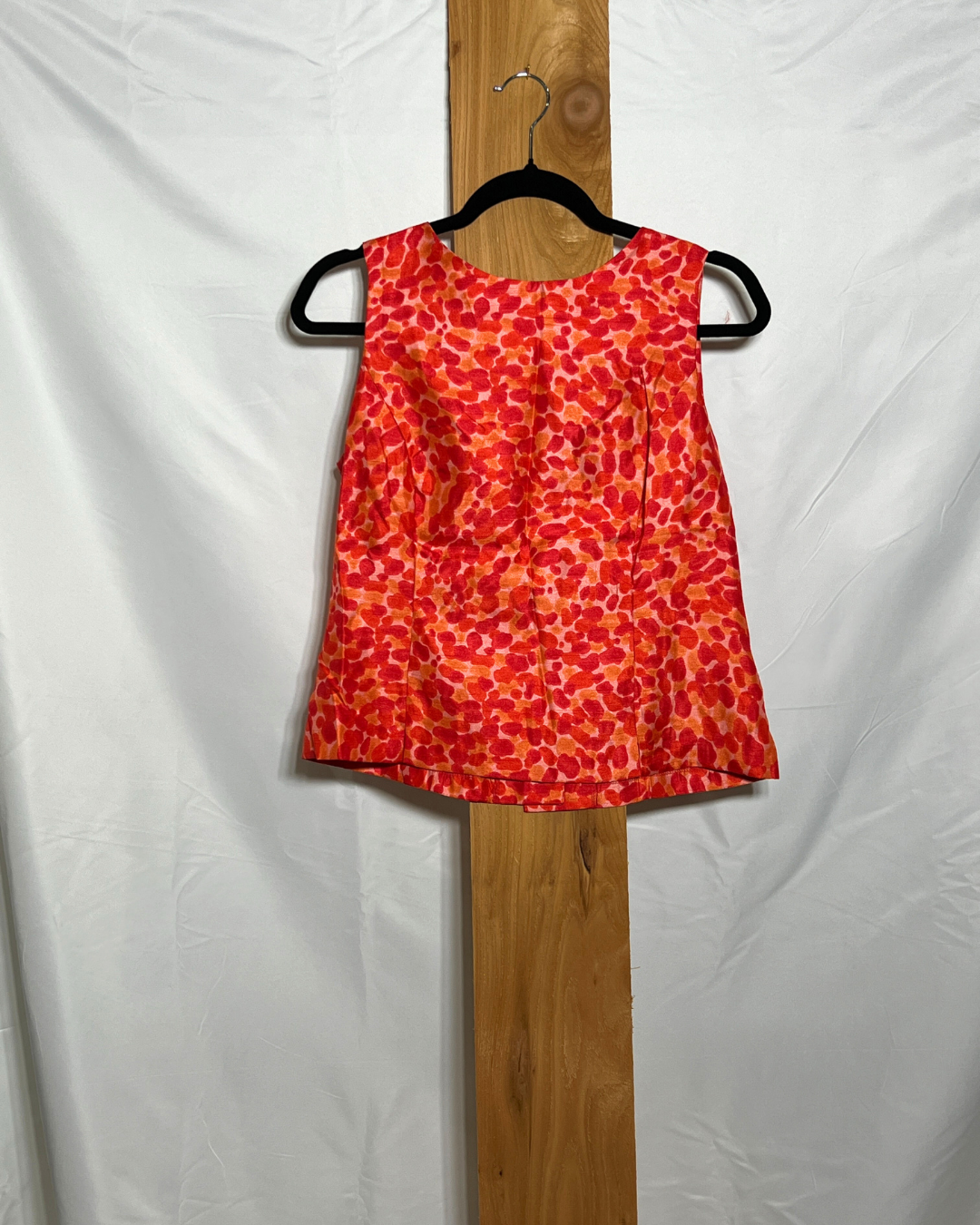 Red & Pink Painterly Print Sleeveless Top / Medium