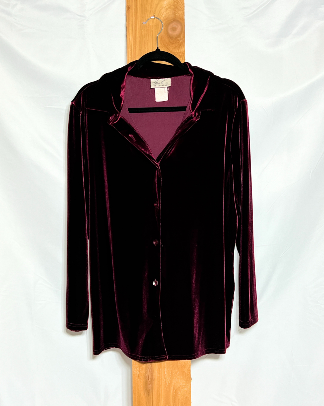 Vintage Burgundy Velvet Button-Down Top / Large