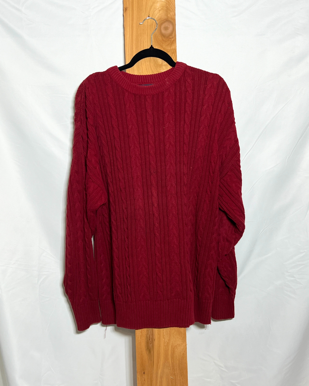 Vintage Red Cable Knit Sweater / Large